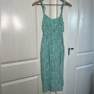 Pink lily blue and white ruffle dress size small Q485